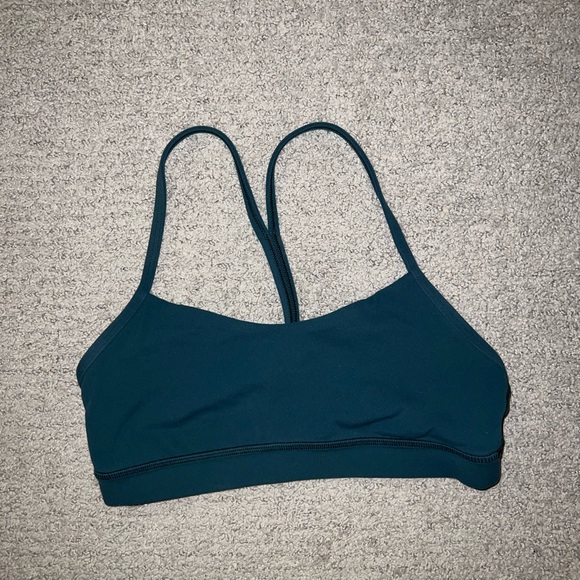 Lululemon blue/ green sports bra size 6; normal wear - Picture 4 of 4